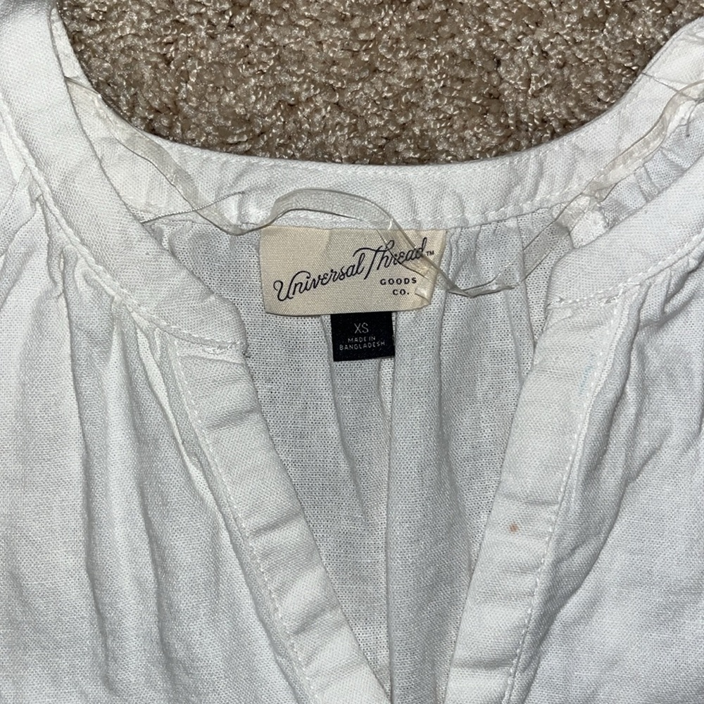 Universal Thread Top - Picture 2 of 5